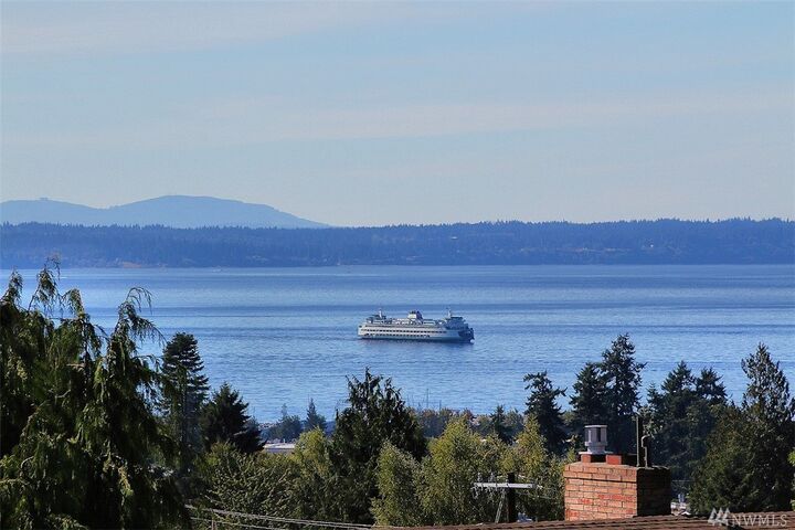 1041 B Ave S  Edmonds WA 98020 photo