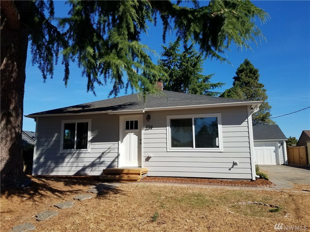 Property Photo:  234 SW 137th St  WA 98166 