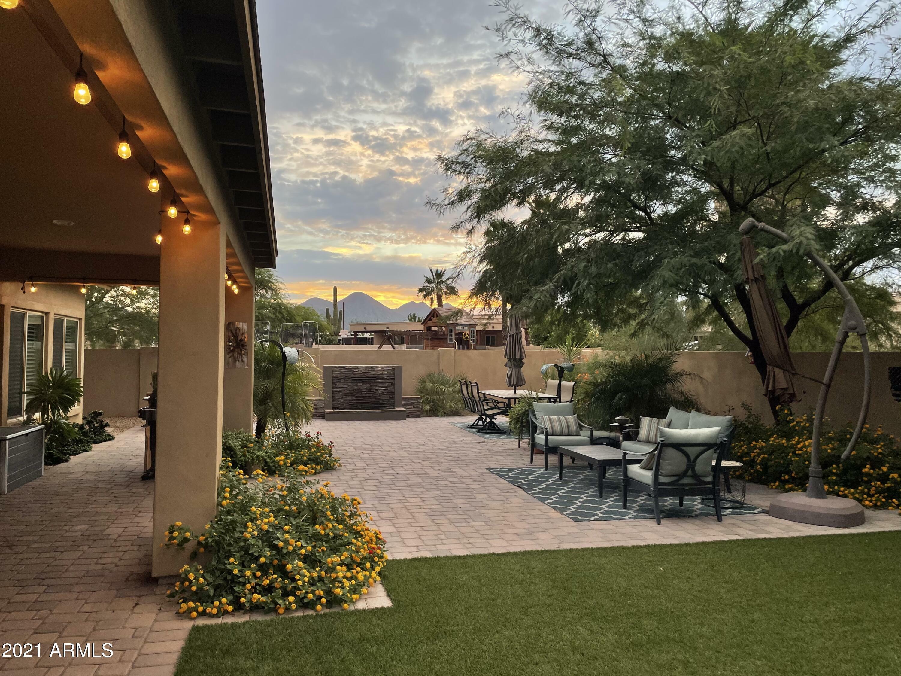 Property Photo: 17002 E Alamosa Avenue AZ 85268