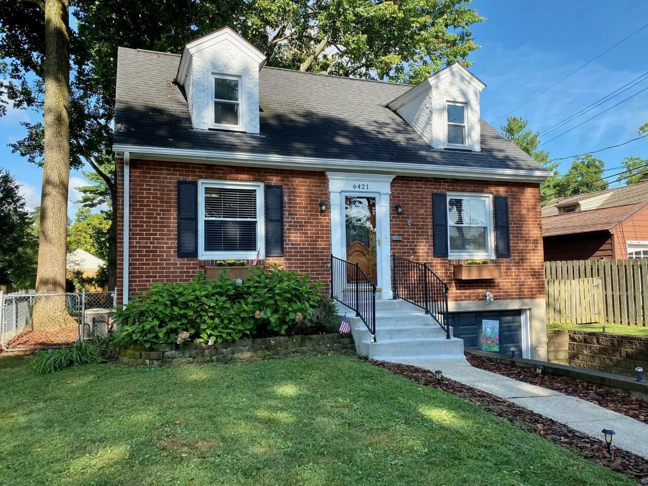 Property Photo: 6421 Girard Ave OH 45213