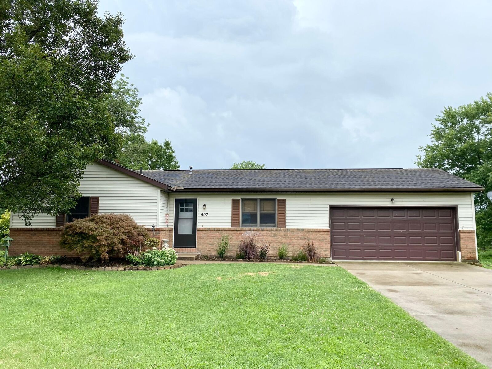 Property Photo:  597 Fulla Lane  OH 43056 