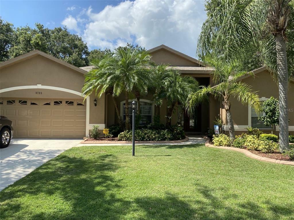 Property Photo: 6725 Willow Pond Lane FL 34240
