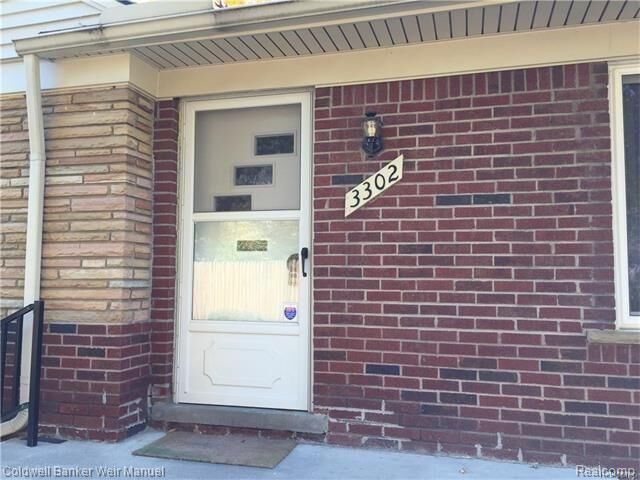 Property Photo: 3302 W Webster Road MI 48073