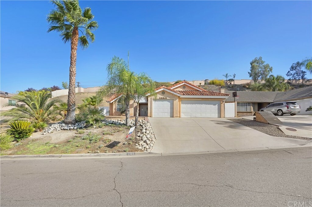 Property Photo:  23831 Cruise Circle Drive  CA 92587 