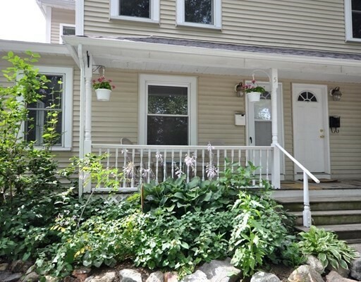 Property Photo:  5 Maple Ct 5  MA 01754 