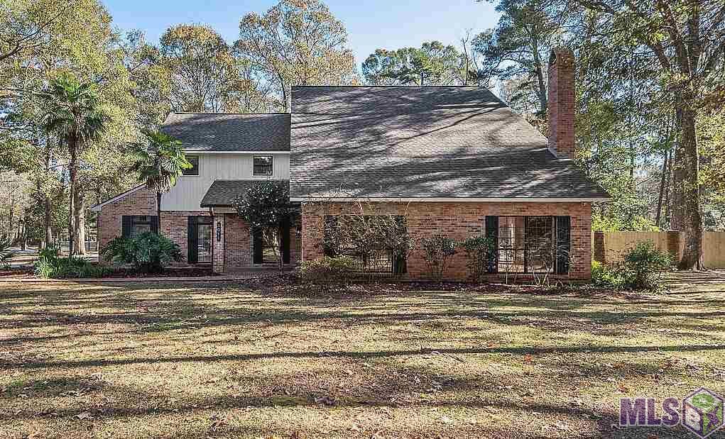 Property Photo:  5011 Lost Oak Dr  LA 70817 