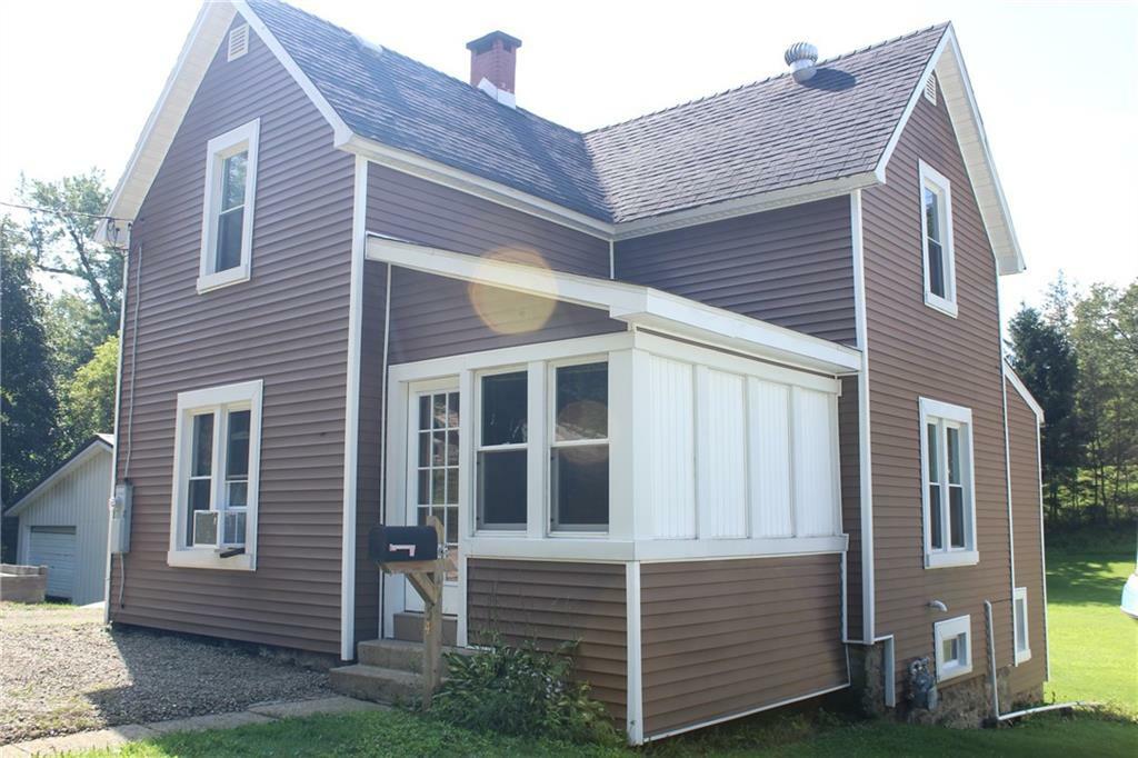 Property Photo:  54 Putnam Street  PA 16438 