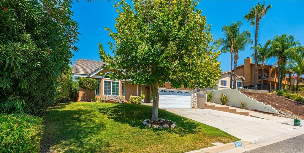 Property Photo:  23906 Fair Weather Drive  CA 92587 