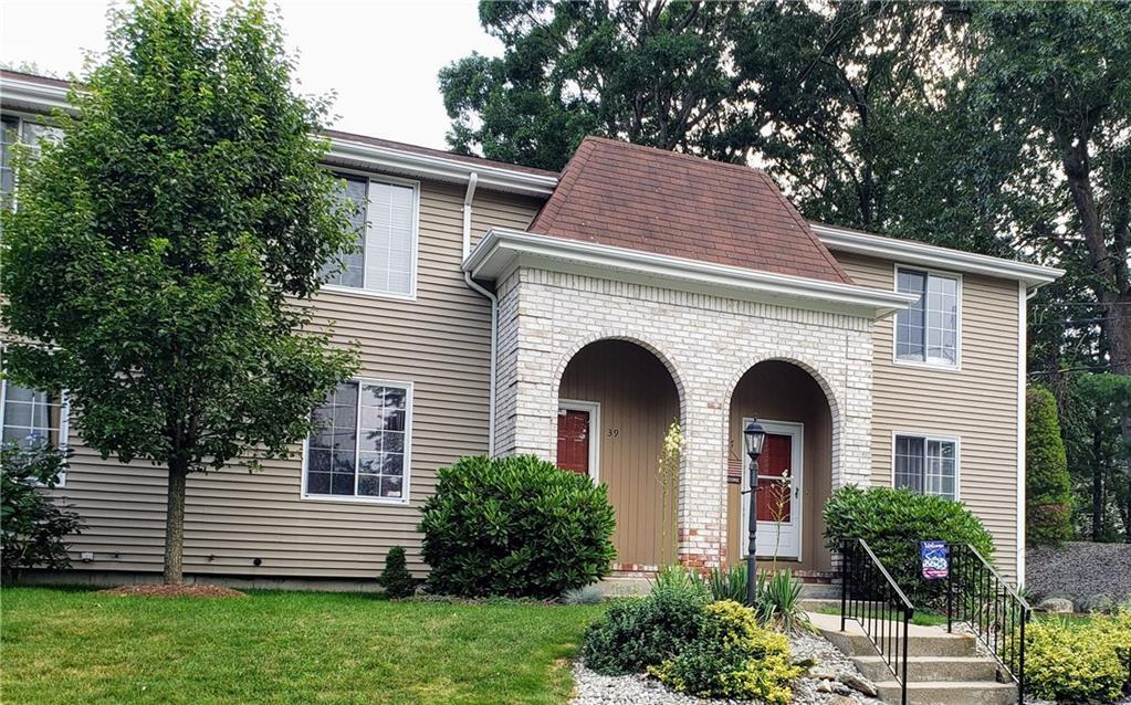 Property Photo: 37 Marigold Cir RI 02904