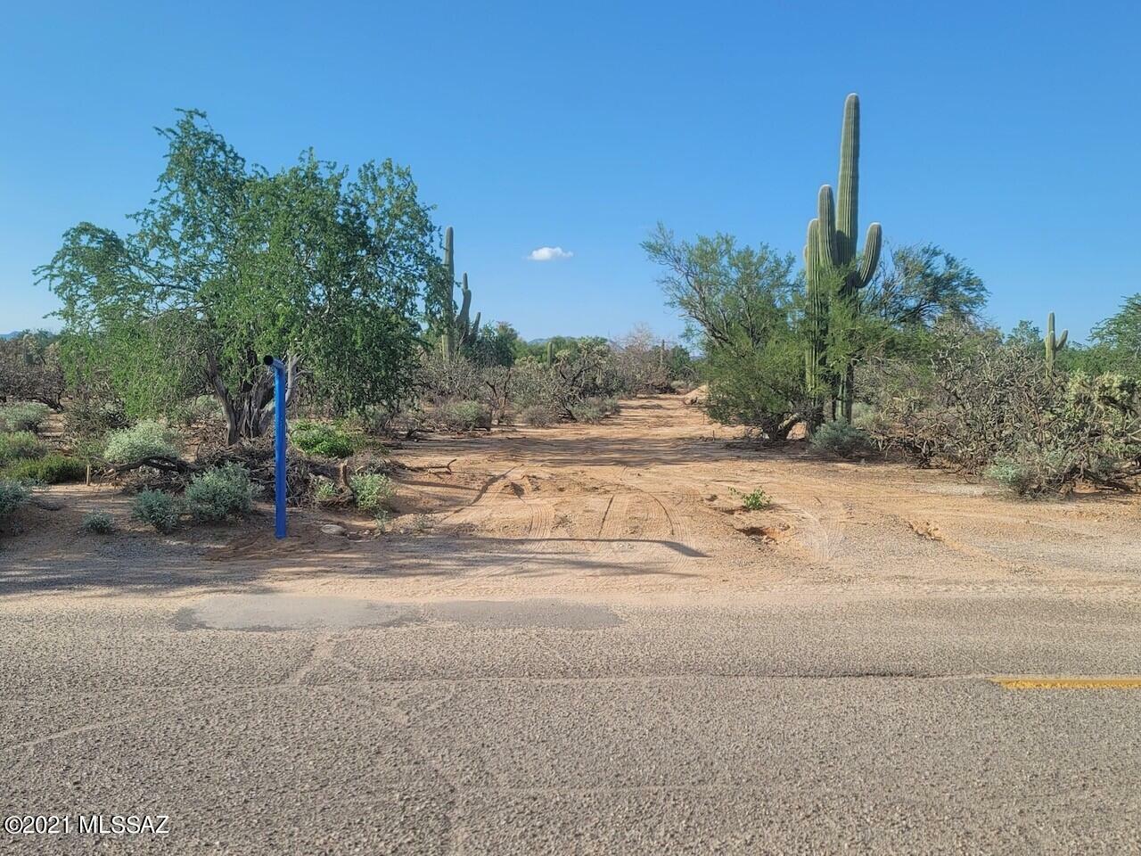 Property Photo:  3110 W Hardy Road  AZ 85742 