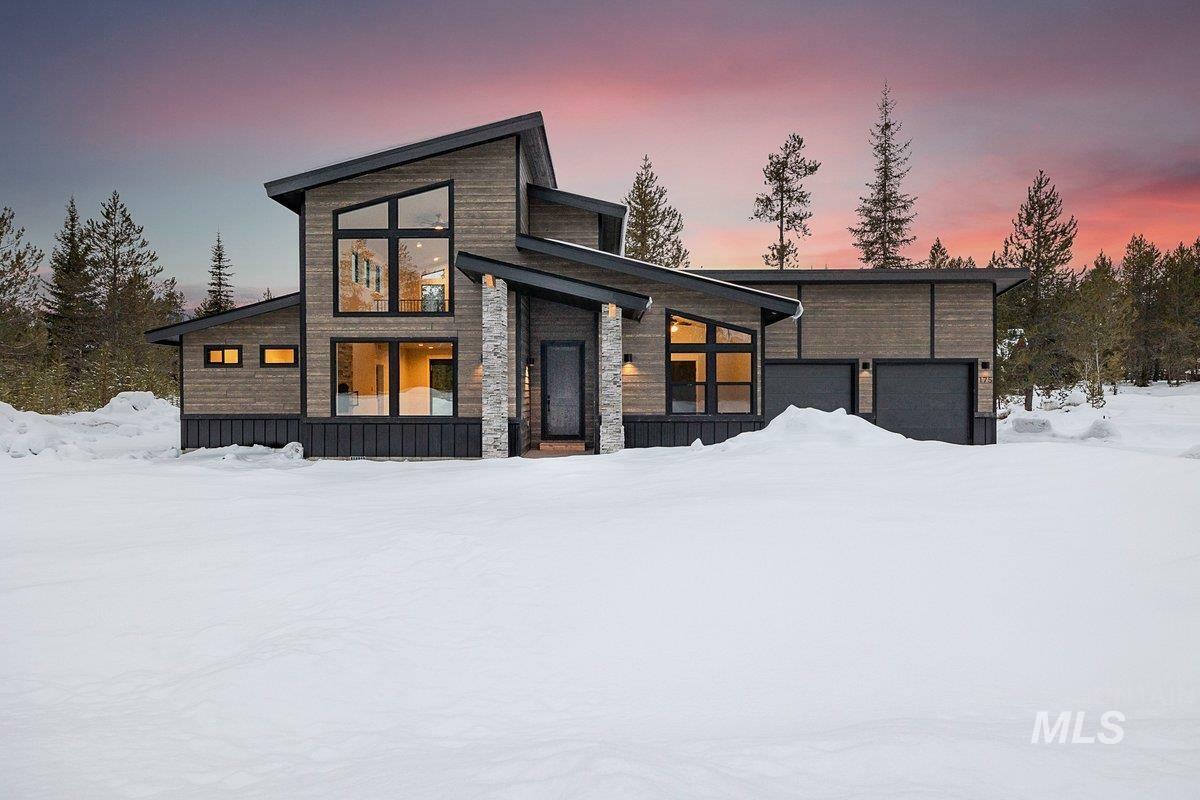 Property Photo: 175 Jacks Loop ID 83615