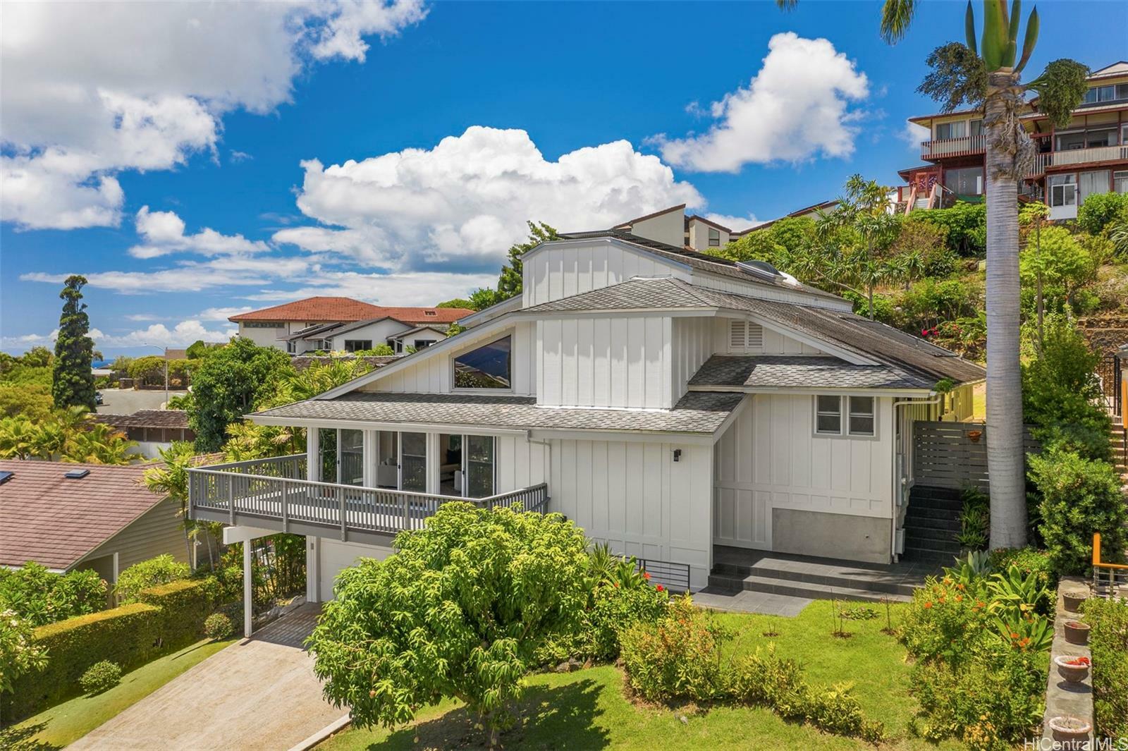 Property Photo:  1812 Kumakani Place  HI 96821 