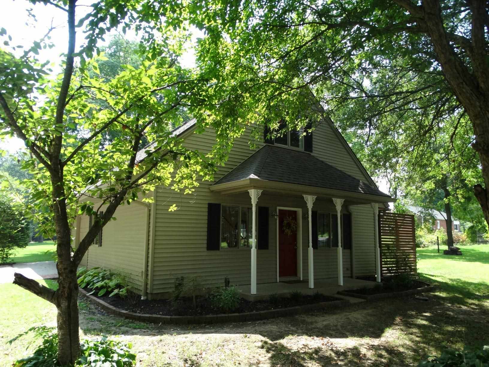 Property Photo:  235 N Fourth Street  IN 47613 