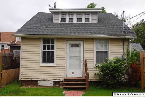 Property Photo:  21 Ocean Avenue  NJ 07748 