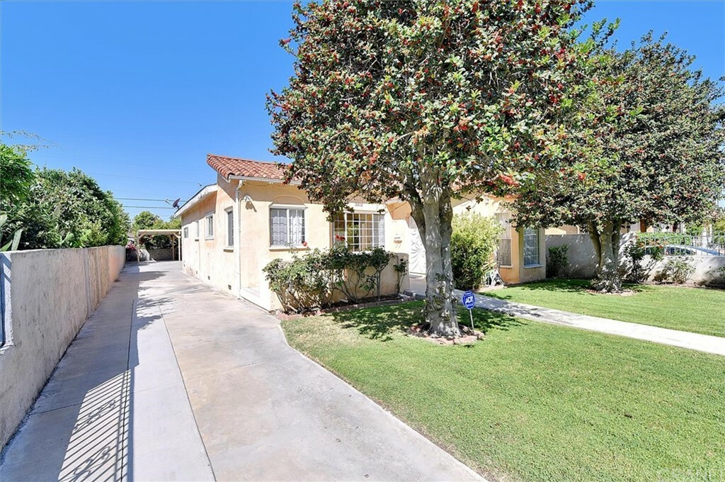 Property Photo:  3812 Boyce Avenue  CA 90039 