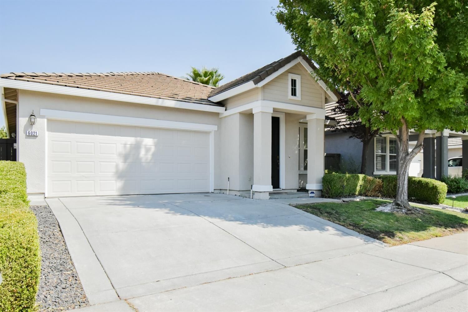 Property Photo: 6021 Meeks Way CA 95835