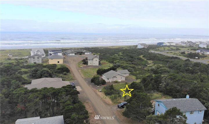 Property Photo: 912 Pheasant Run WA 98595