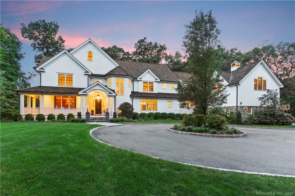 Property Photo:  9 Boxwood Lane  CT 06880 