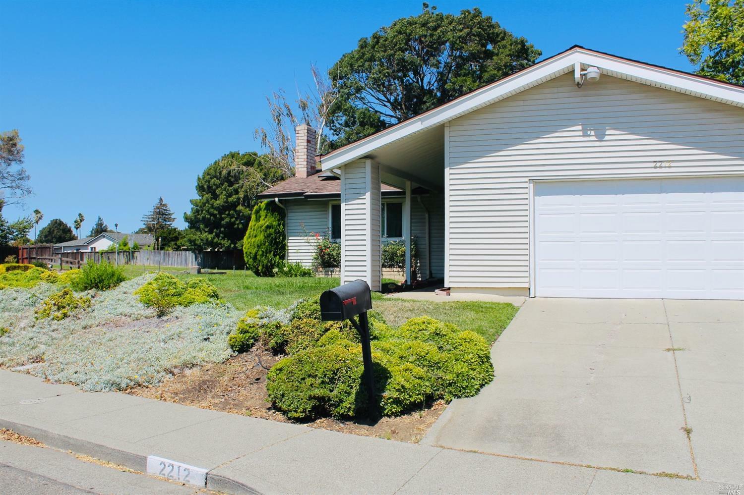 Property Photo:  2212 Atherton Court  CA 94533 