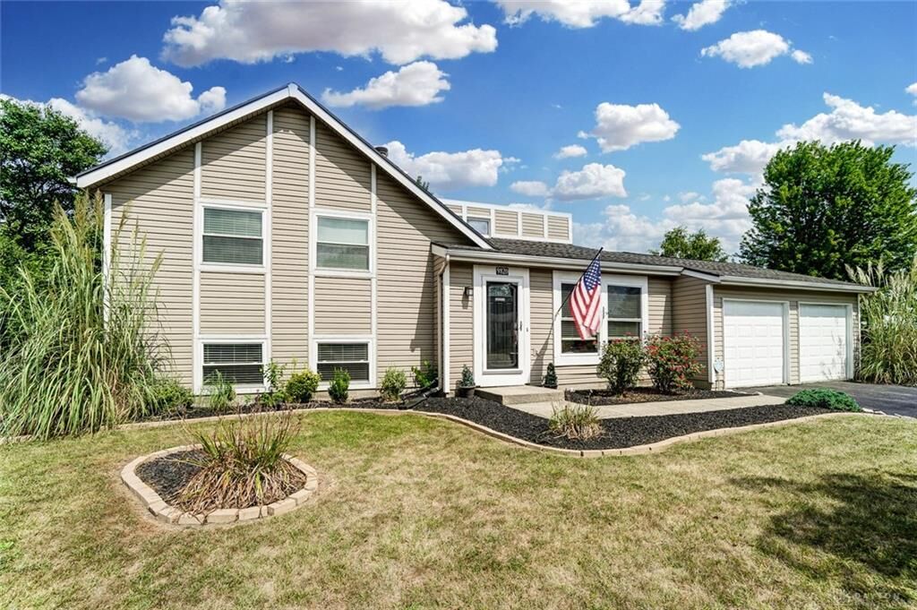 Property Photo:  9820 Aylesworth Lane  OH 45342 