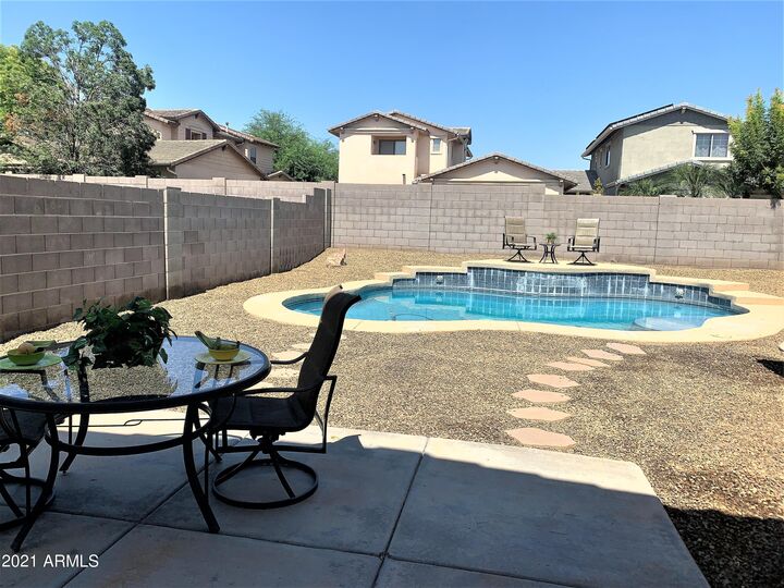 Property Photo:  15354 W Dreyfus Street  AZ 85379 