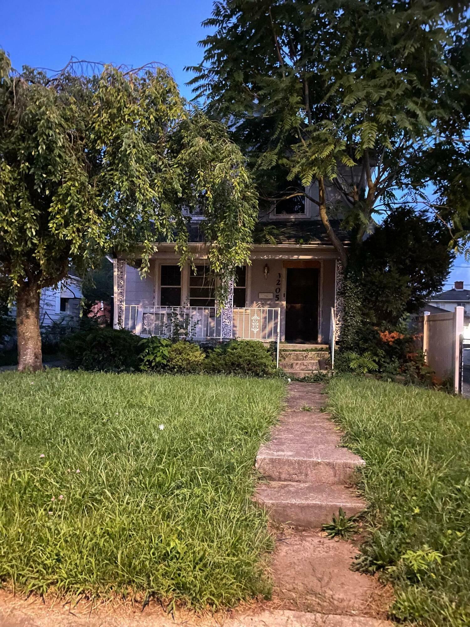 Property Photo: 1205 E 20th Avenue OH 43211