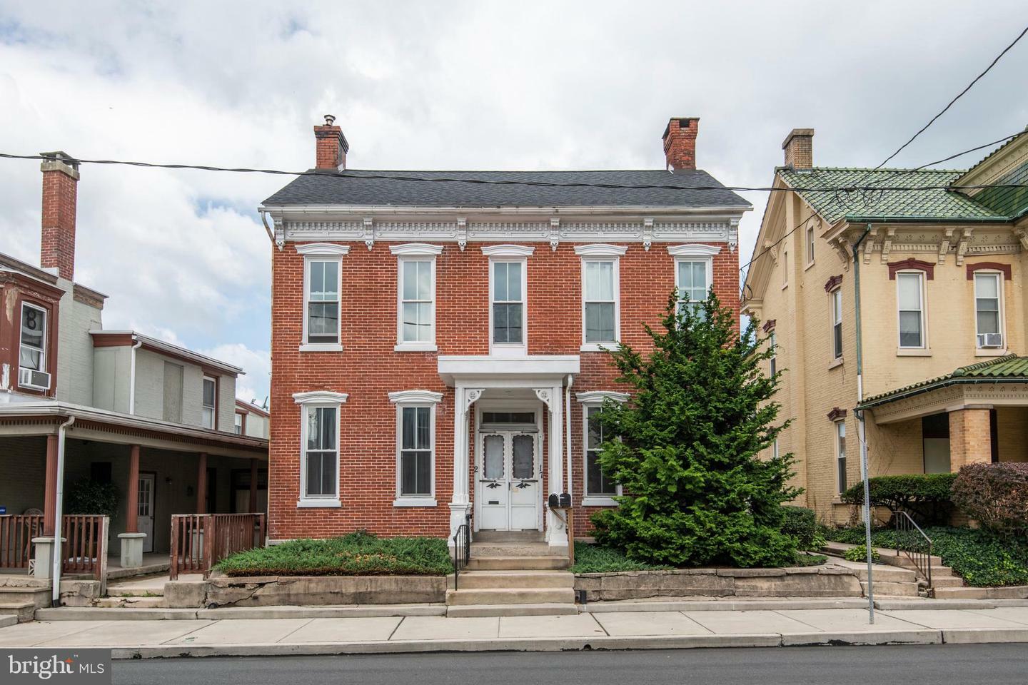 Property Photo:  17 W Main Street  PA 19522 