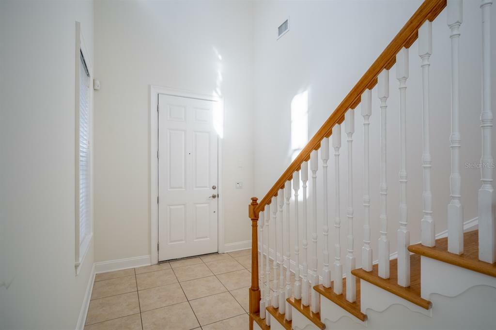 Property Photo:  370 Newbury Place N  FL 33716 