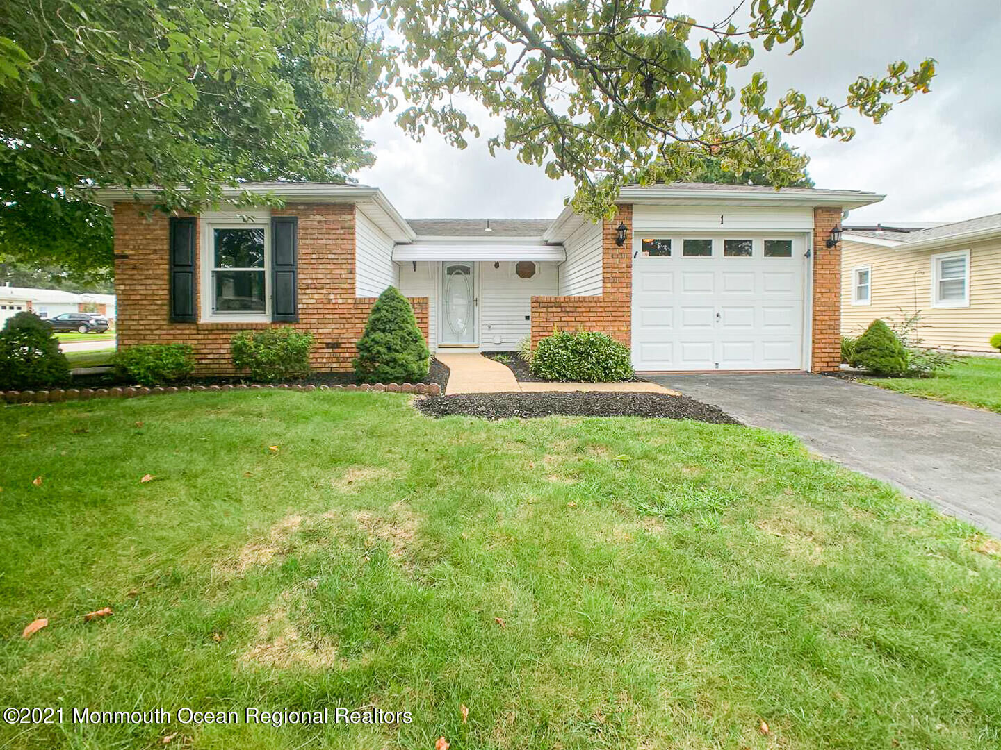 Property Photo:  1 Bow Drive  NJ 08723 