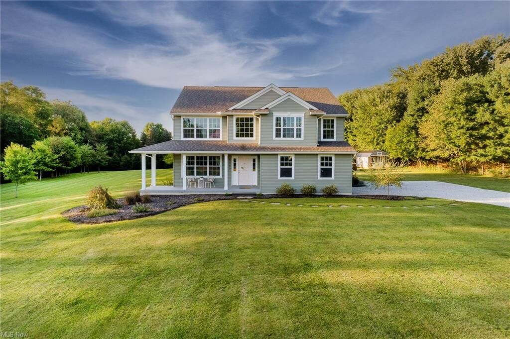 Property Photo:  5567 State Route 82  OH 44234 