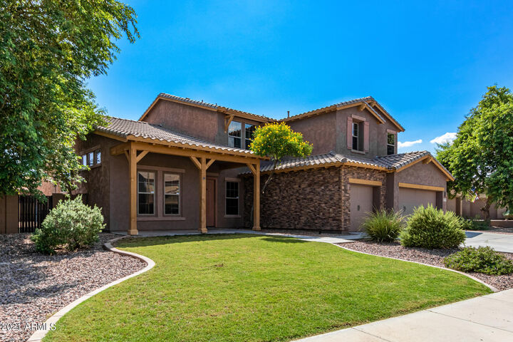 Property Photo:  13379 W Chaparosa Way  AZ 85383 