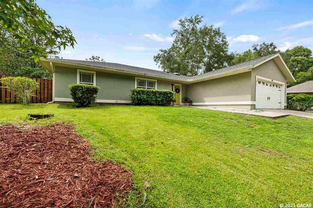 Property Photo:  510 NW 96th Way  FL 32607 