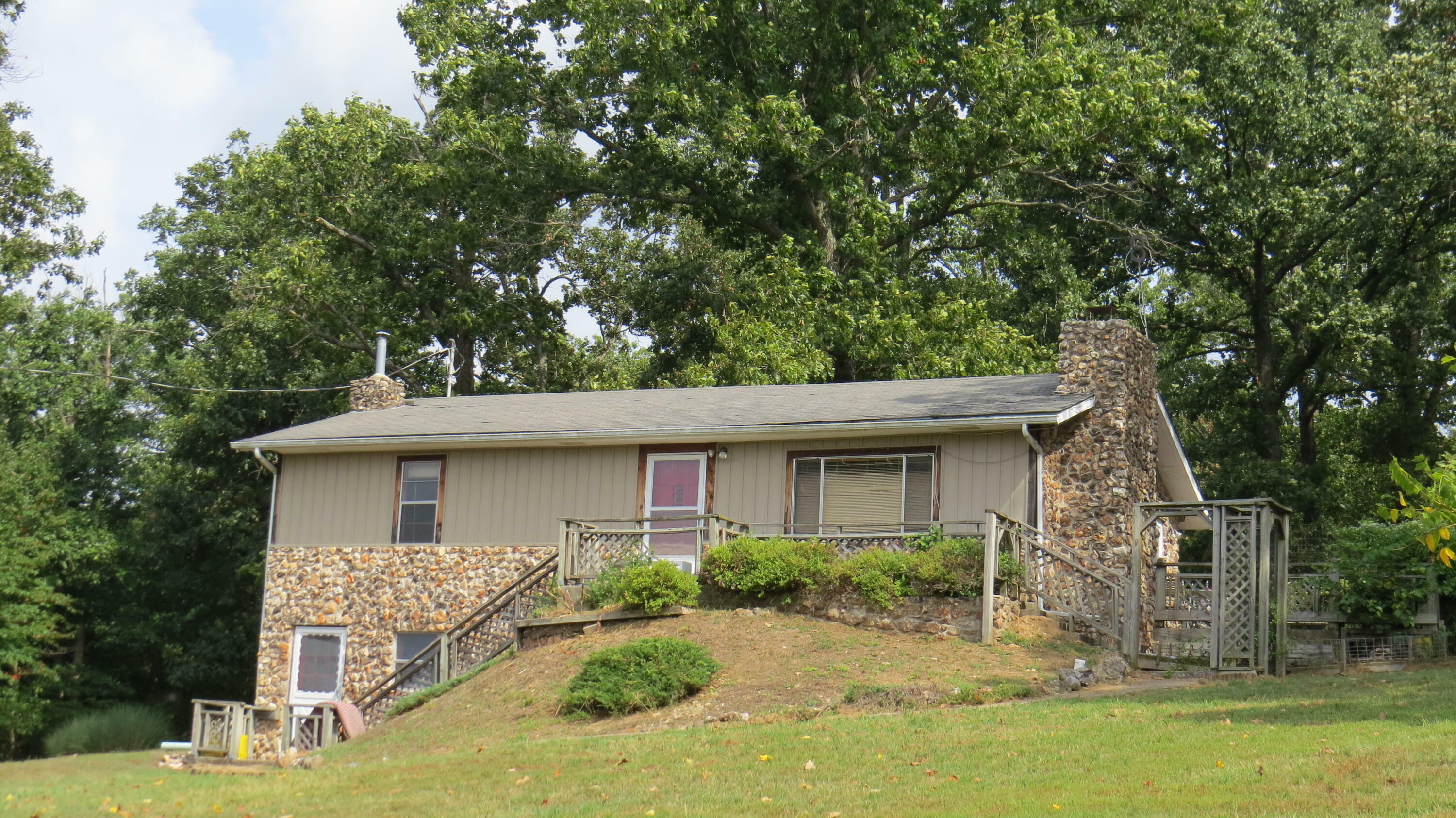 Property Photo:  270 Stillwell Road  MO 64831 