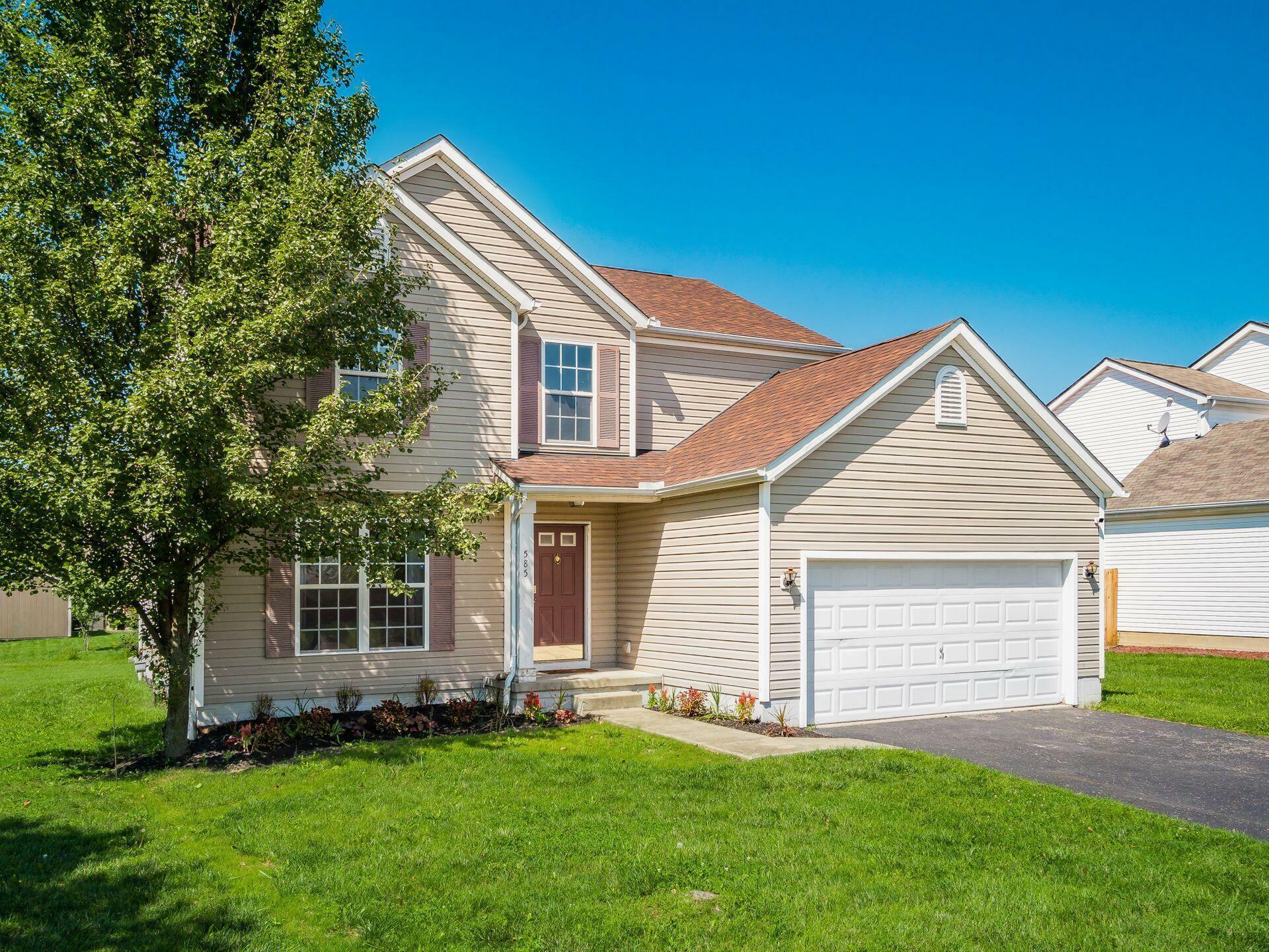 Property Photo: 585 Allis E Place OH 43068