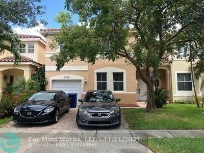 Property Photo: 17075 SW 34th St FL 33027