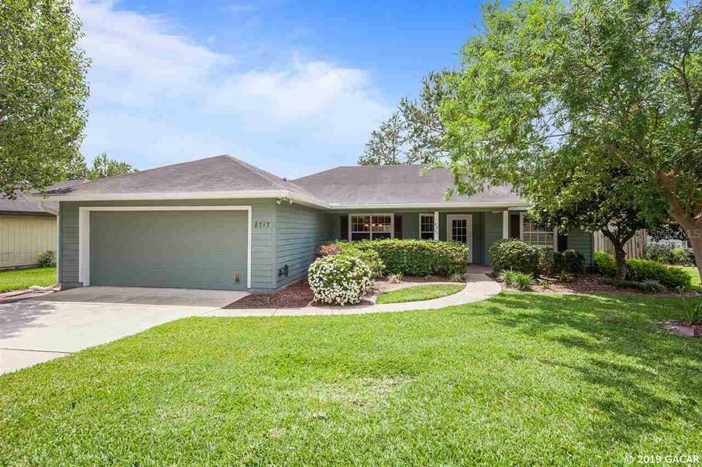 Property Photo:  8717 NW 10th Place  FL 32606 