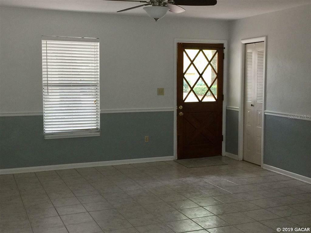 Property Photo:  2526 NW 49th Place  FL 32605 