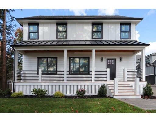 Property Photo:  119 Summer Street 2  MA 02452 