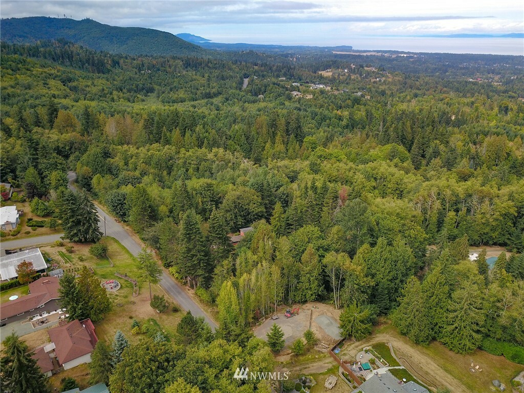 Property Photo:  231 E Simmons Road  WA 98362 