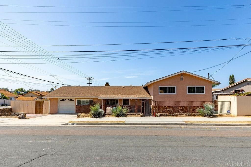 Property Photo:  2537 E 16th Street  CA 91950 