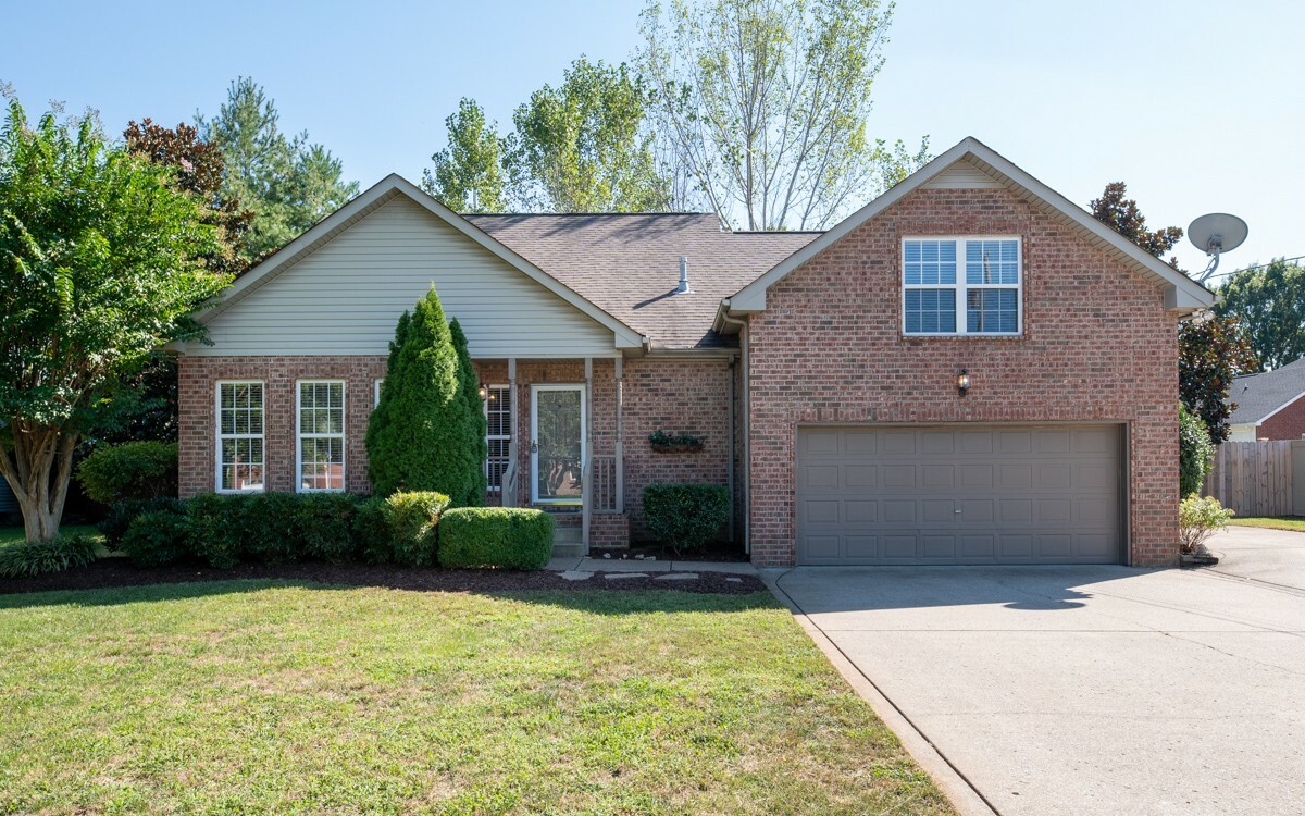 Property Photo: 117 Calloway Ln TN 37075