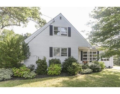 Property Photo:  89 Highview Street  MA 02090 