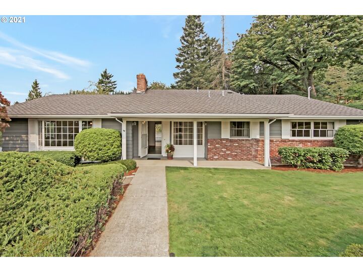 3755 SW Dosch Ct  Portland OR 97221 photo