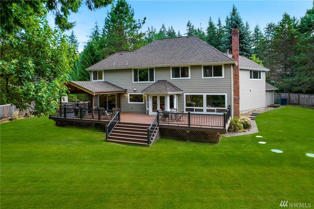 Property Photo:  16023 Saybrook Dr NE  WA 98077 