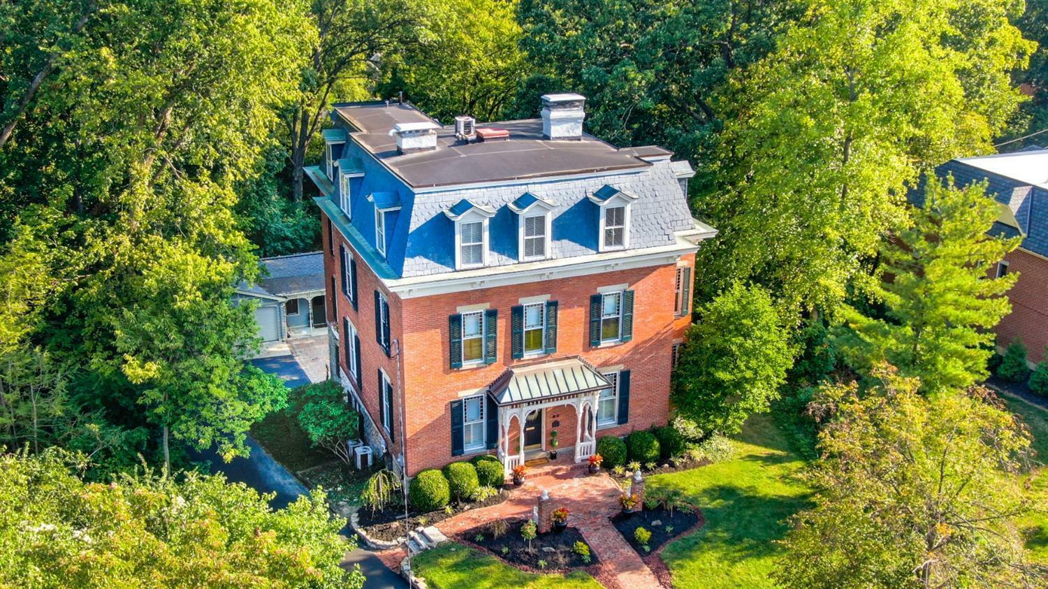 Property Photo: 60 E Sharon Rd OH 45246