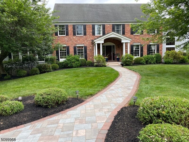 Property Photo: 8 Country Pl NJ 08833