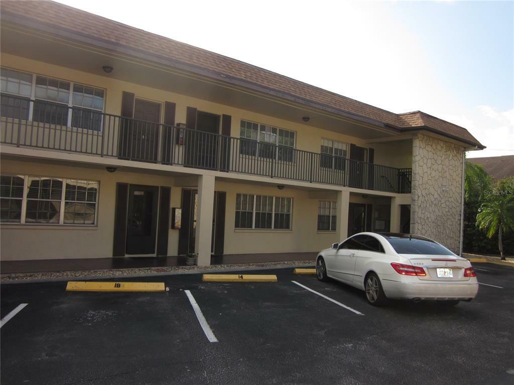 Property Photo:  1320 Moreland Drive 14  FL 33764 