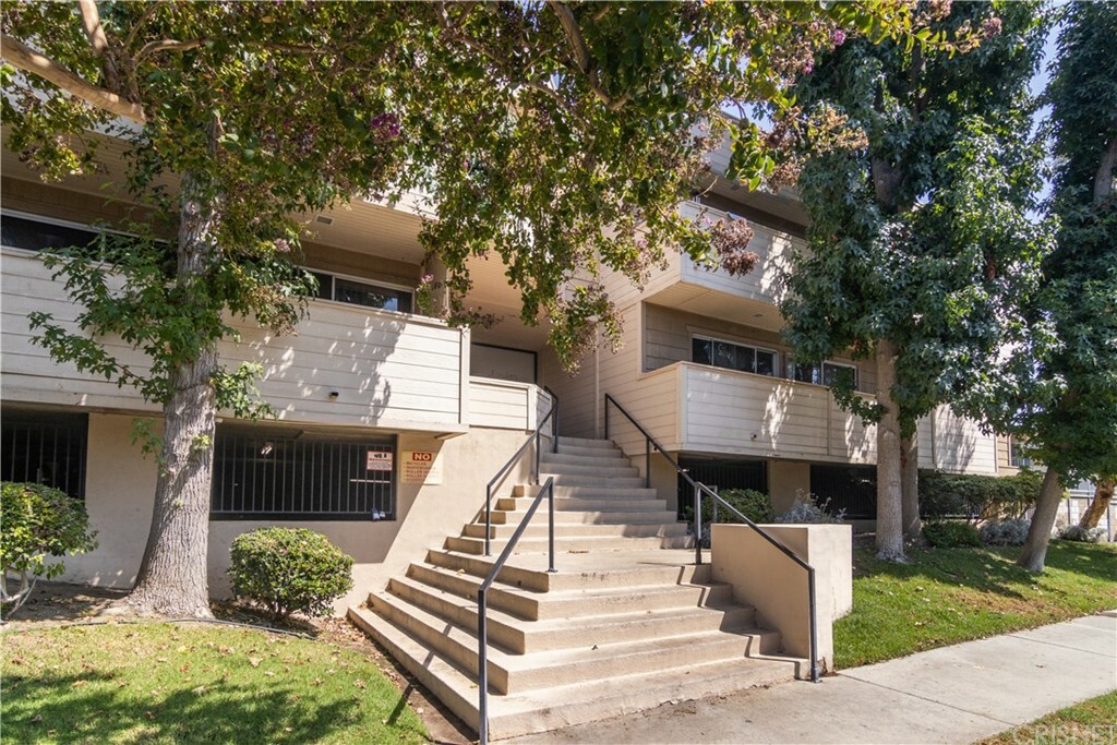 Property Photo: 9950 Jordan Avenue 21 CA 91311