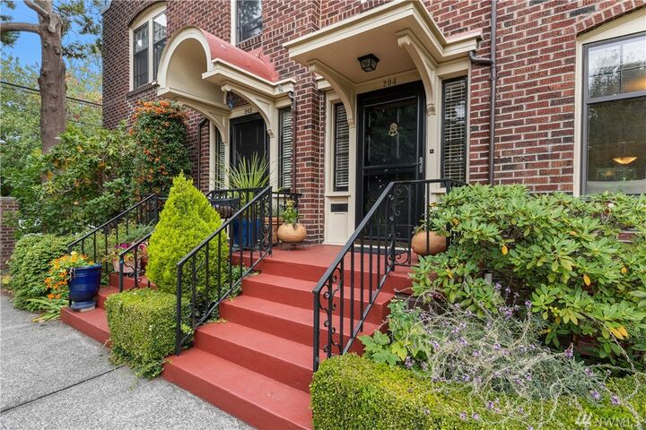 4800 Fremont Ave N 204  Seattle WA 98103 photo