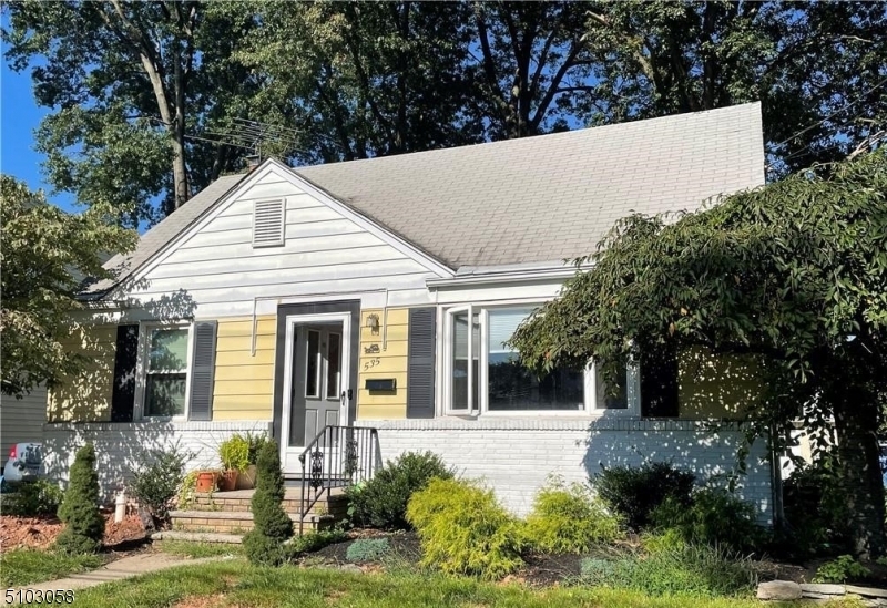 Property Photo:  535 Gorham Ave  NJ 07095 